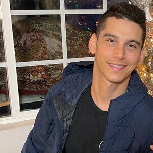 Meet your Posher, Daniel